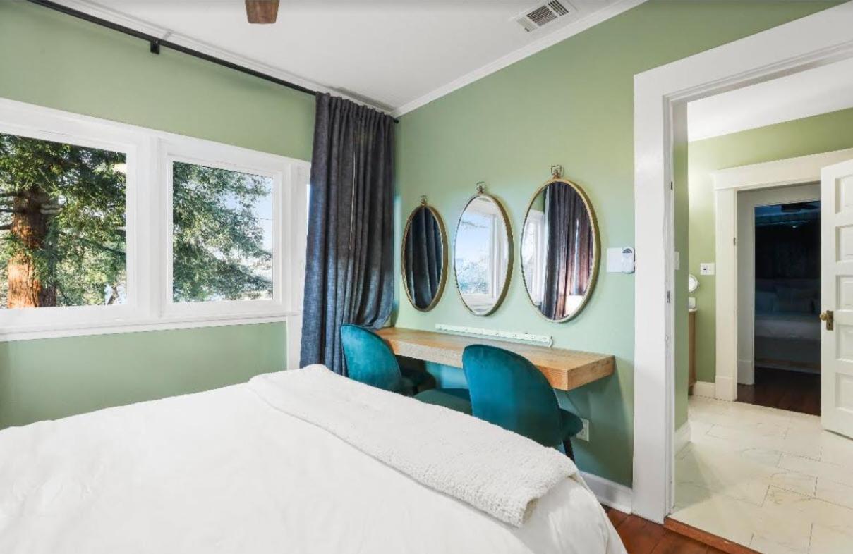 Grape Escape Inn & Suites Lodi Eksteriør billede