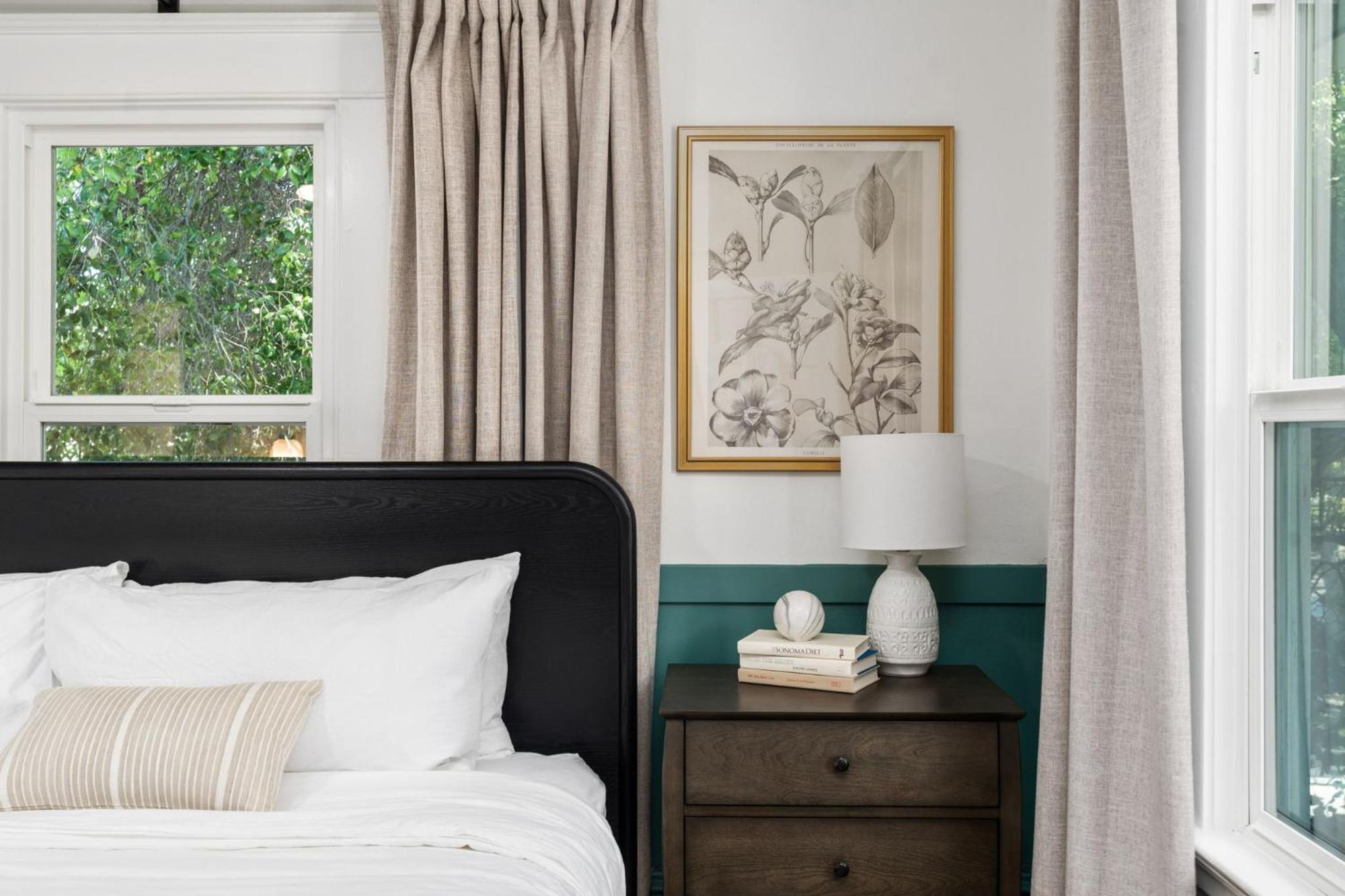 Grape Escape Inn & Suites Lodi Eksteriør billede